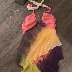 BCBG MULTICOLOR HALTER TOP.